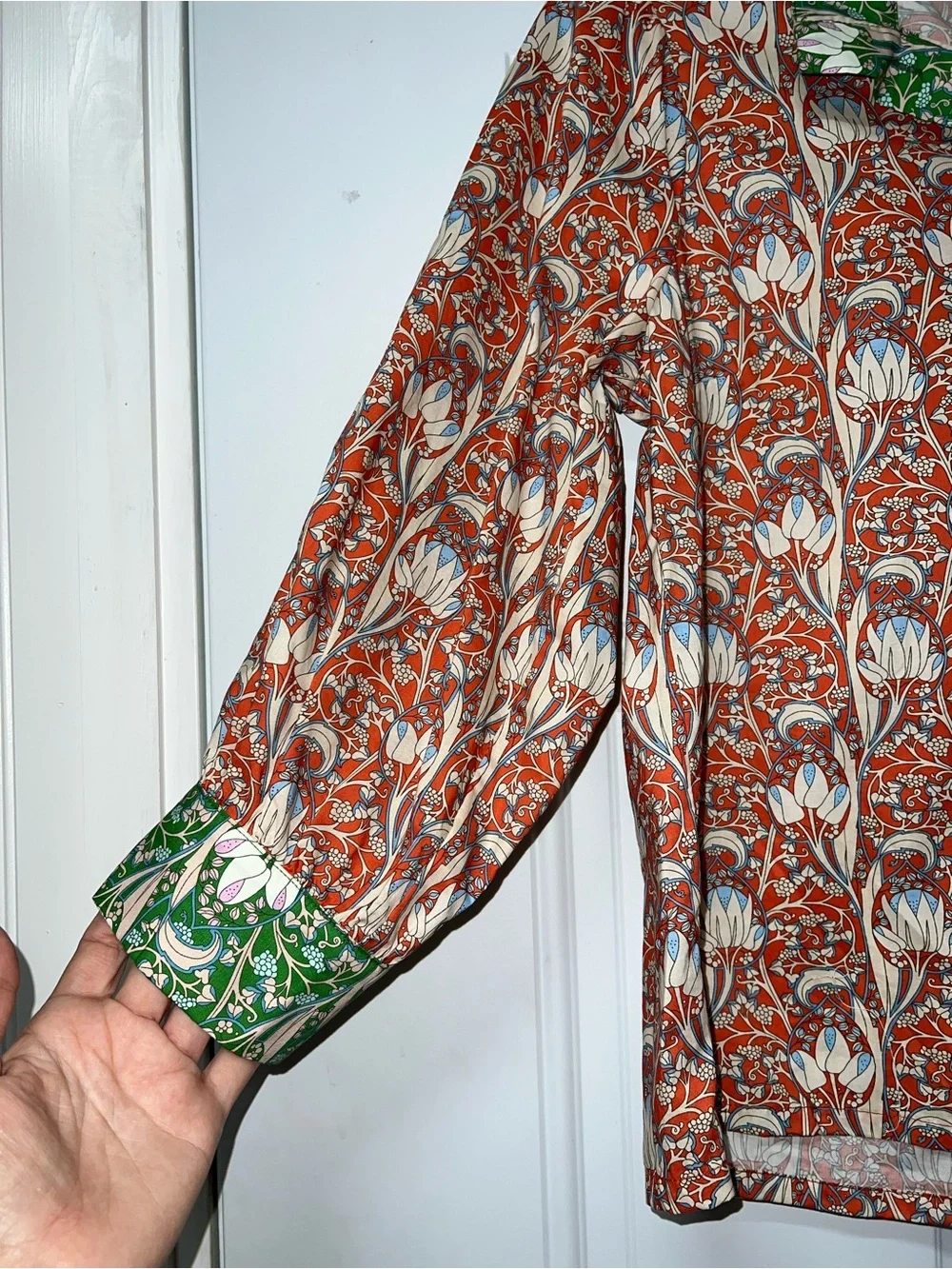 Voy 3/4 sleeve floral shirt size medium - Picture 4 of 9
